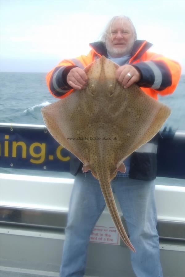 16 lb 8 oz Blonde Ray by Chris Roberts