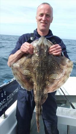 12 lb Undulate Ray by Peter Slater