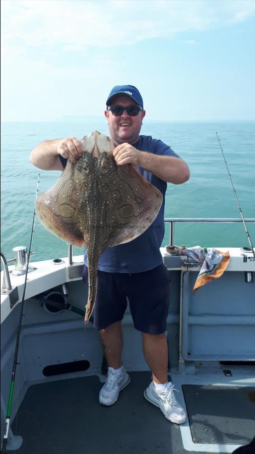 14 lb 12 oz Undulate Ray by Matt