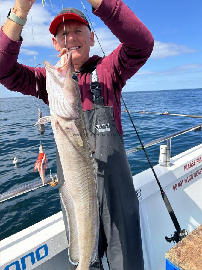 7 lb 10 oz Ling by Dave.