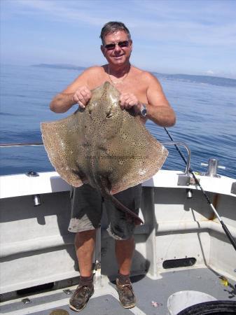 24 lb 8 oz Blonde Ray by Rob the Skipper