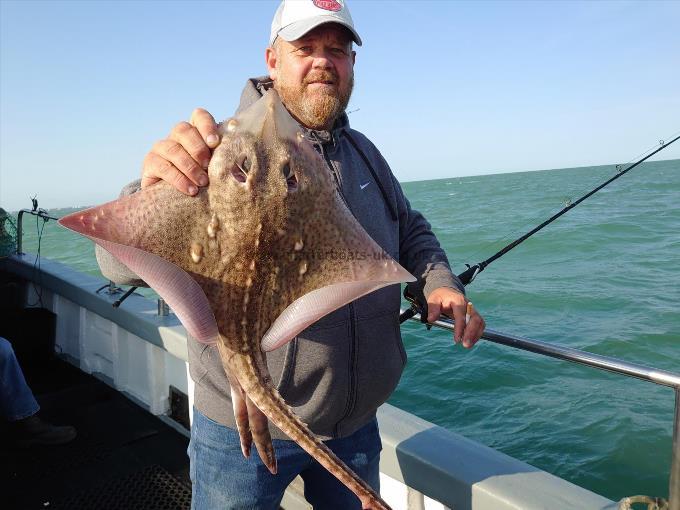 6 lb 5 oz Thornback Ray by Steven