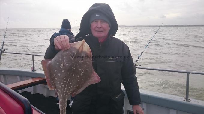 7 lb 4 oz Thornback Ray by Unknown