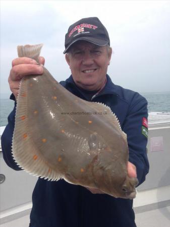 5 lb 2 oz Plaice by Terry batt