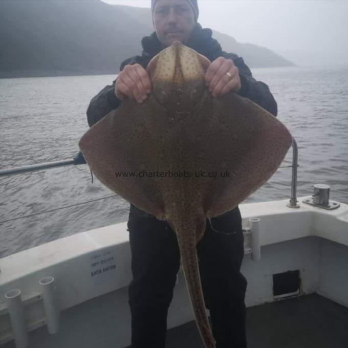 10 lb 7 oz Blonde Ray by Unknown