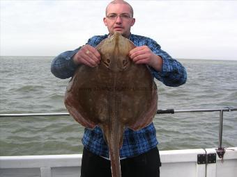 15 lb 6 oz Thornback Ray by unknown
