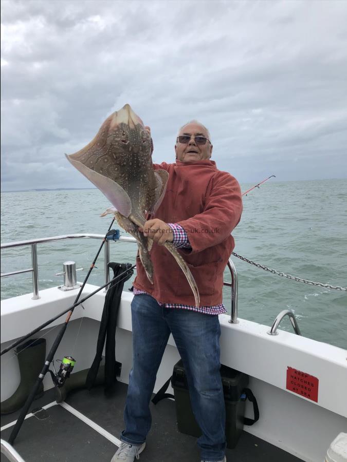 12 lb 6 oz Undulate Ray by Bob