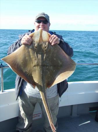 16 lb 14 oz Blonde Ray by Paul Milkins