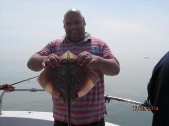 4 lb 5 oz Thornback Ray by Big Tom