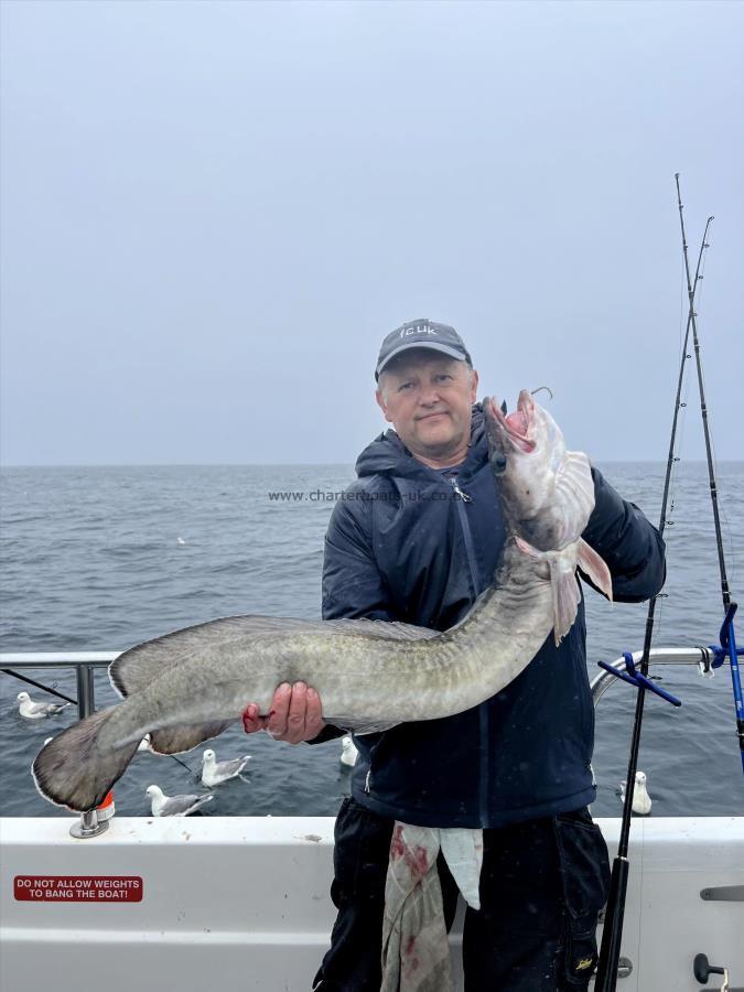 15 lb 12 oz Ling by Carl Madin
