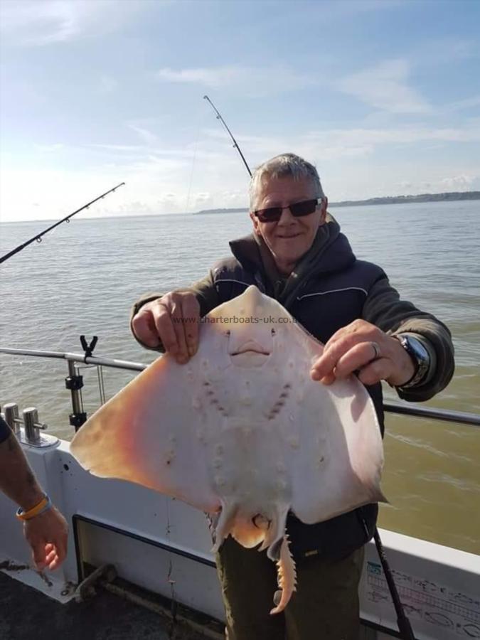 10 lb 6 oz Thornback Ray by Terry