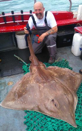 126 lb Common Skate by terry