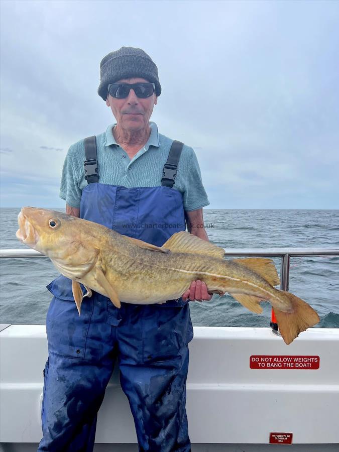 16 lb 7 oz Cod by Gordon Yates