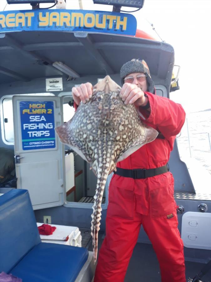 6 lb Thornback Ray by jeff ball