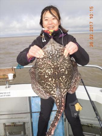 12 lb Thornback Ray by Ping with her first ever Thornback
