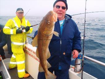 9 lb 12 oz Cod by Bill from Edinbrough.