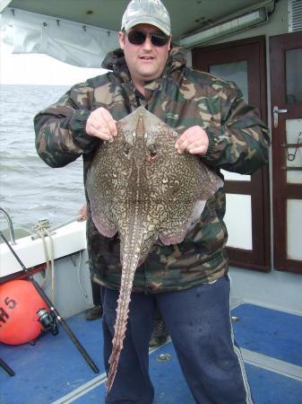 11 lb 8 oz Thornback Ray by john