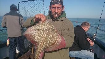 6 lb 2 oz Thornback Ray by Pete the pirate,