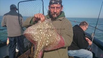 6 lb 2 oz Thornback Ray by Pete the pirate,