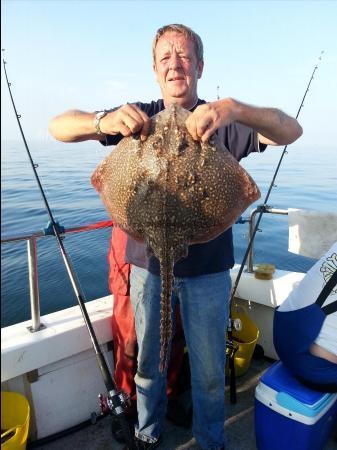 8 lb 2 oz Thornback Ray by Dave Collinge