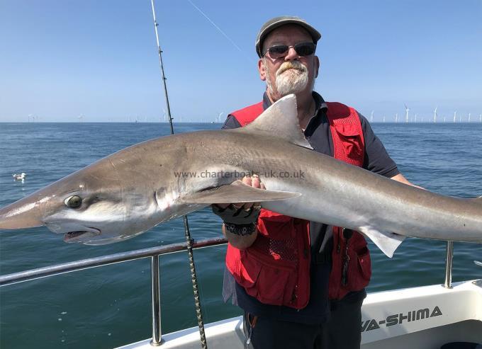 19 Kg Tope by Ray Crowe