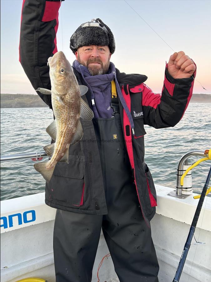 3 lb 8 oz Cod by Si.