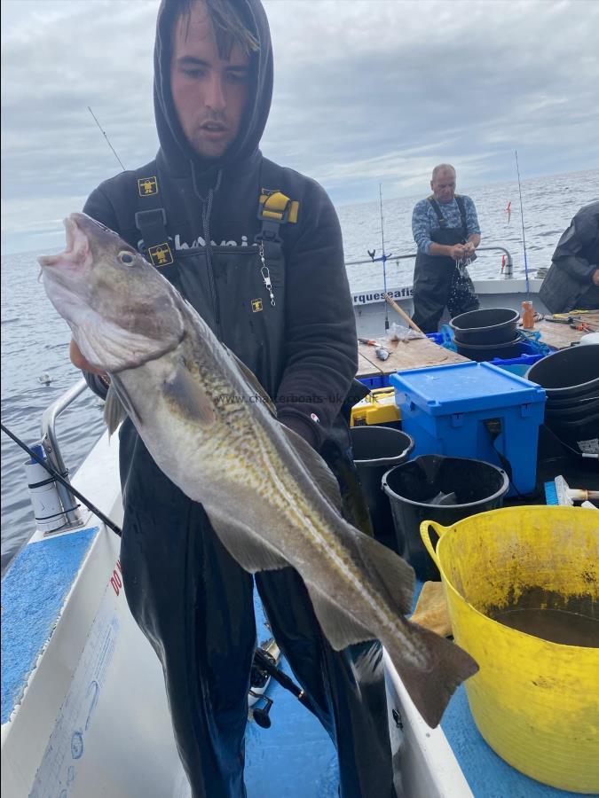 7 lb 2 oz Cod by Fergus.