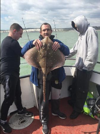 10 lb Thornback Ray by dan