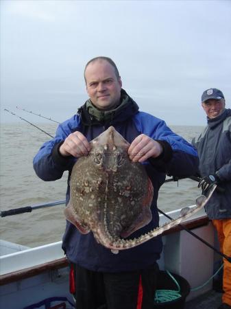 10 lb 11 oz Thornback Ray by Darren Blayney  abord RAZORBILL2