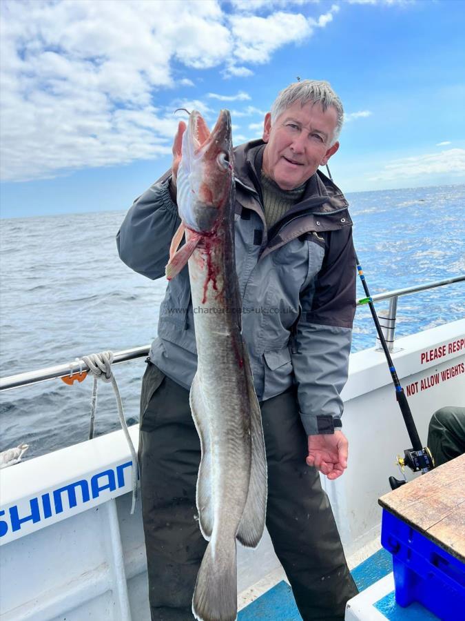 6 lb 13 oz Ling by Keith.