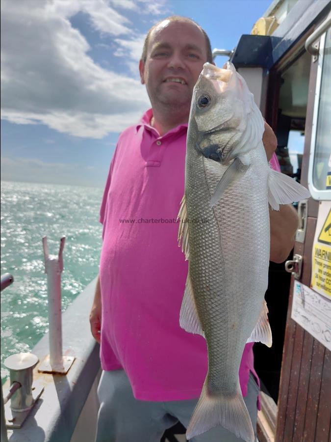 5 lb 2 oz Bass by Ian