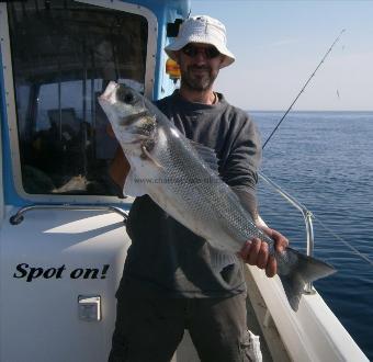 10 lb 10 oz Bass by Simon