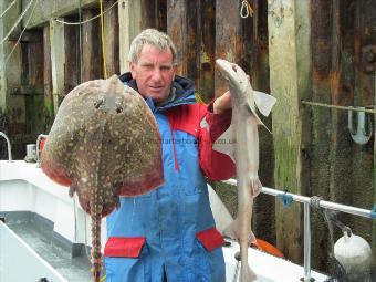 9 lb 2 oz Thornback Ray by David Smith