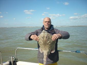 10 lb Thornback Ray by ian bridges