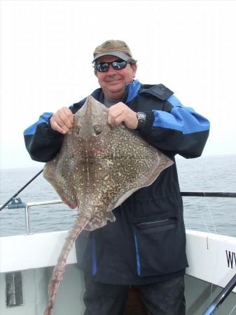 14 lb Thornback Ray by wayne bennet