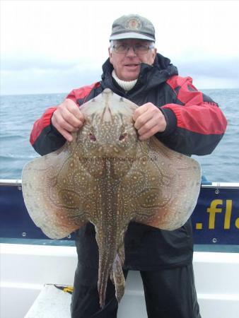 13 lb 1 oz Undulate Ray by Roger Knights