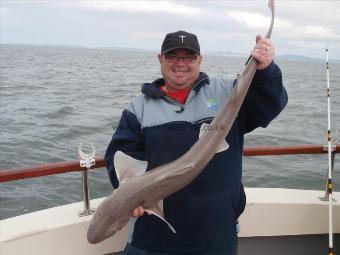 14 lb 6 oz Smooth-hound (Common) by Les Smith