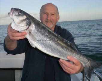 5 lb 9 oz Bass by Barry Handley ( skipper )