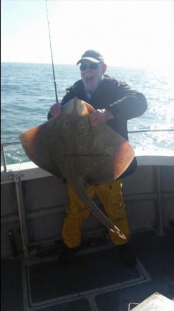 28 lb 8 oz Blonde Ray by Eric Bradford