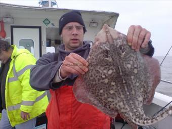 8 lb Thornback Ray by Lee