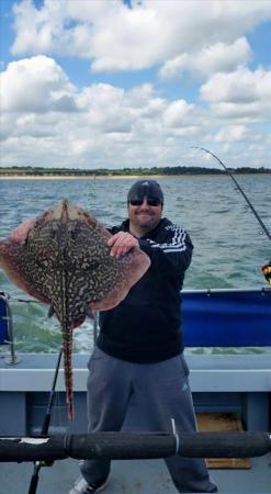 10 lb 2 oz Common Skate by Simon