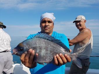 2 lb 9 oz Black Sea Bream by tabish crew