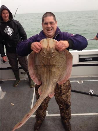 21 lb Undulate Ray by Sean Heath