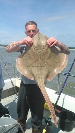 15 lb 8 oz Blonde Ray by lee norris