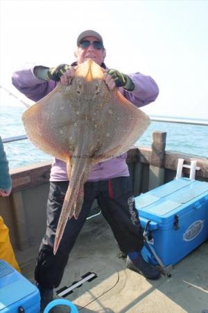 17 lb 9 oz Blonde Ray by Unknown