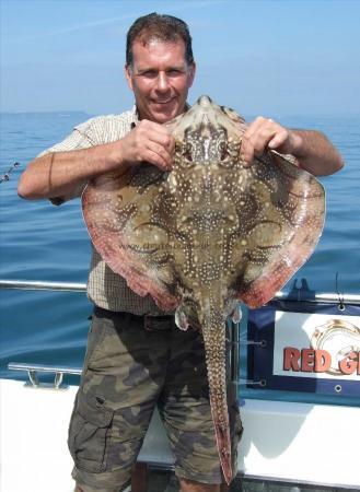 15 lb Undulate Ray by Rob Ayres