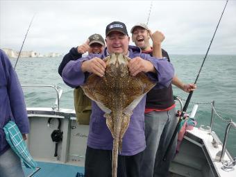 6 lb Undulate Ray by Unknown