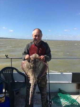 10 lb 12 oz Thornback Ray by Dwayne