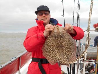 6 lb 3 oz Thornback Ray by Jeff Ball