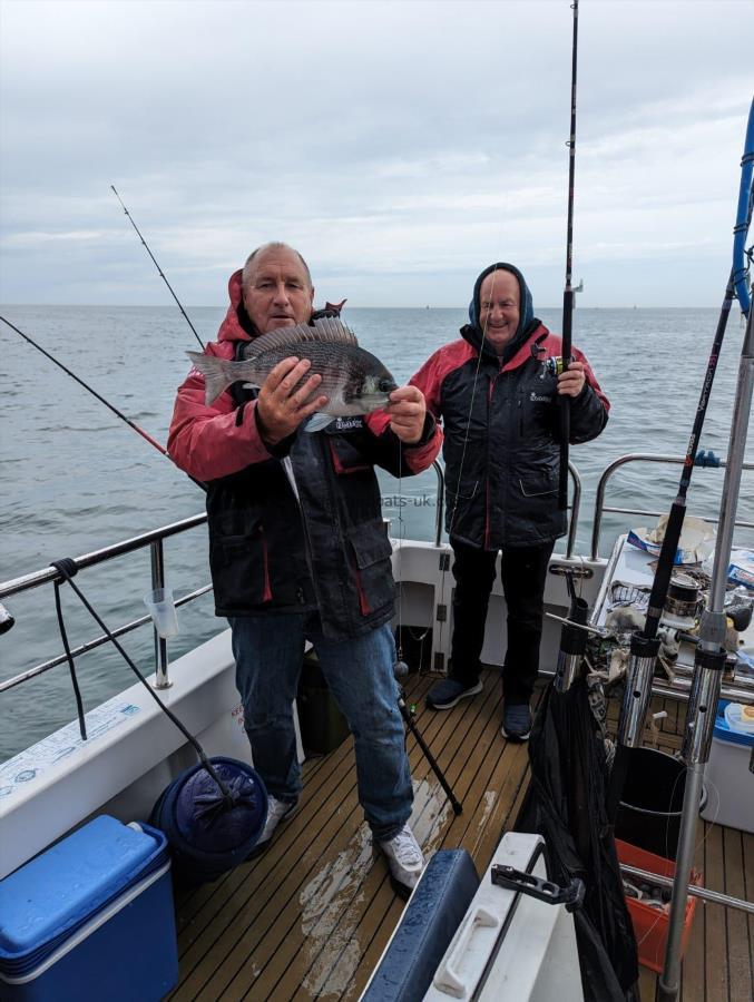 2 lb 9 oz Black Sea Bream by Carl